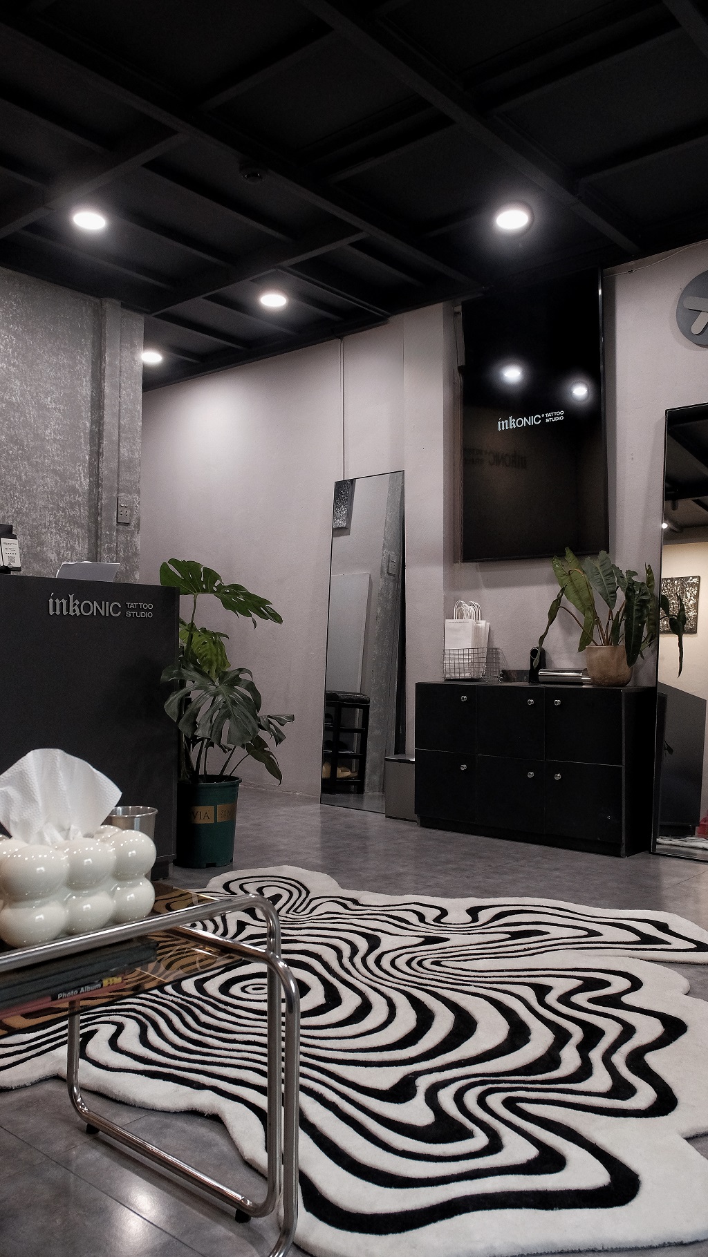 inkonic tattoo banner mobile